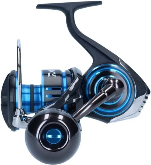 Daiwa Saltist MQ Spinning Reels -Fishing Gear Shop saltist mq 02